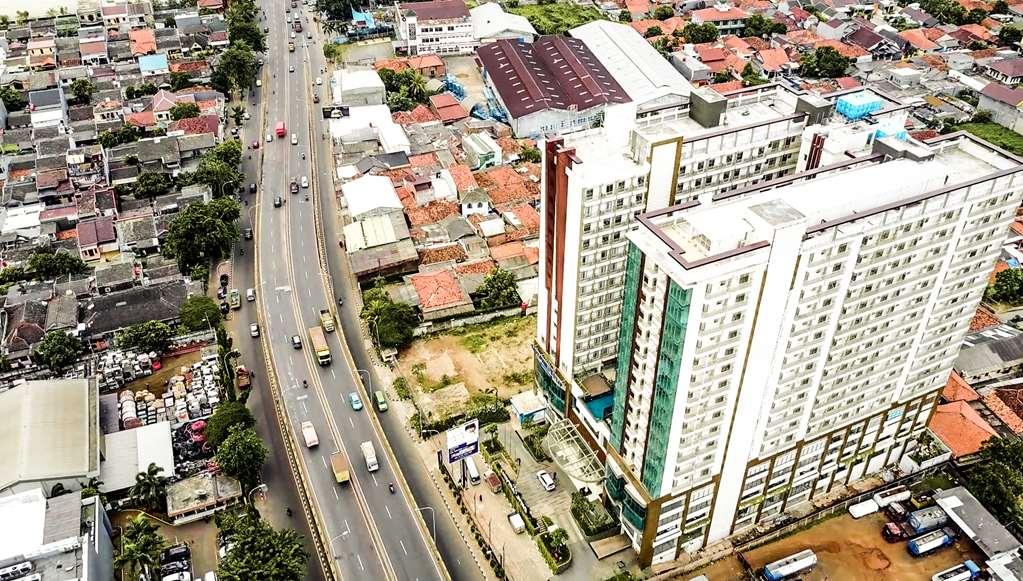 Golden Tulip Essential Tangerang Hotel Exterior photo