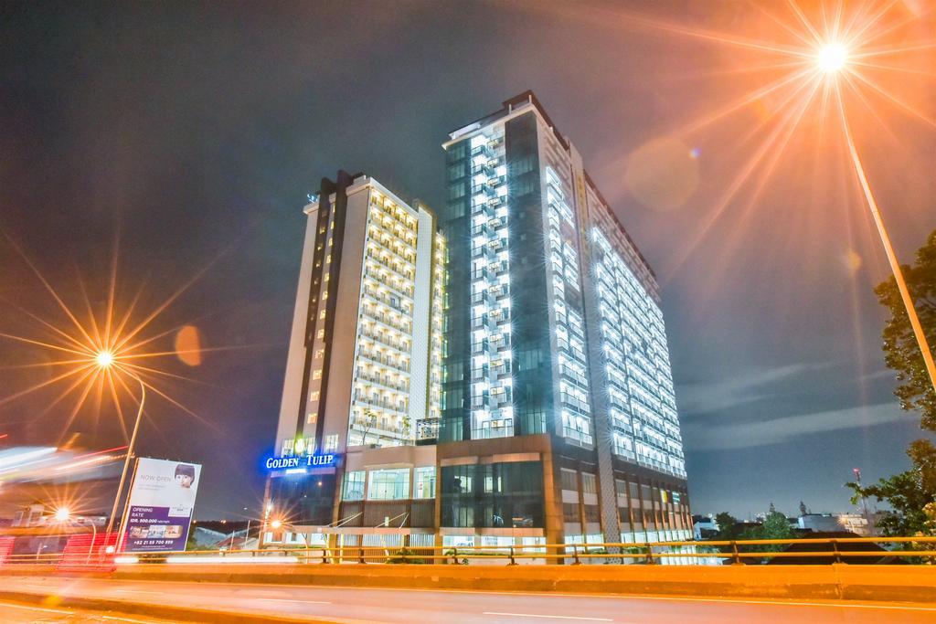 Golden Tulip Essential Tangerang Hotel Exterior photo